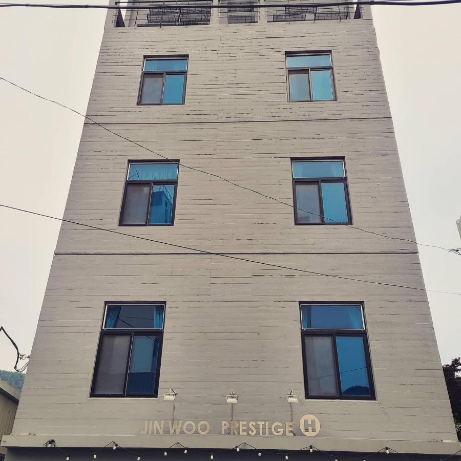 Jinwoo Prestige Hotel Geoje Εξωτερικό φωτογραφία