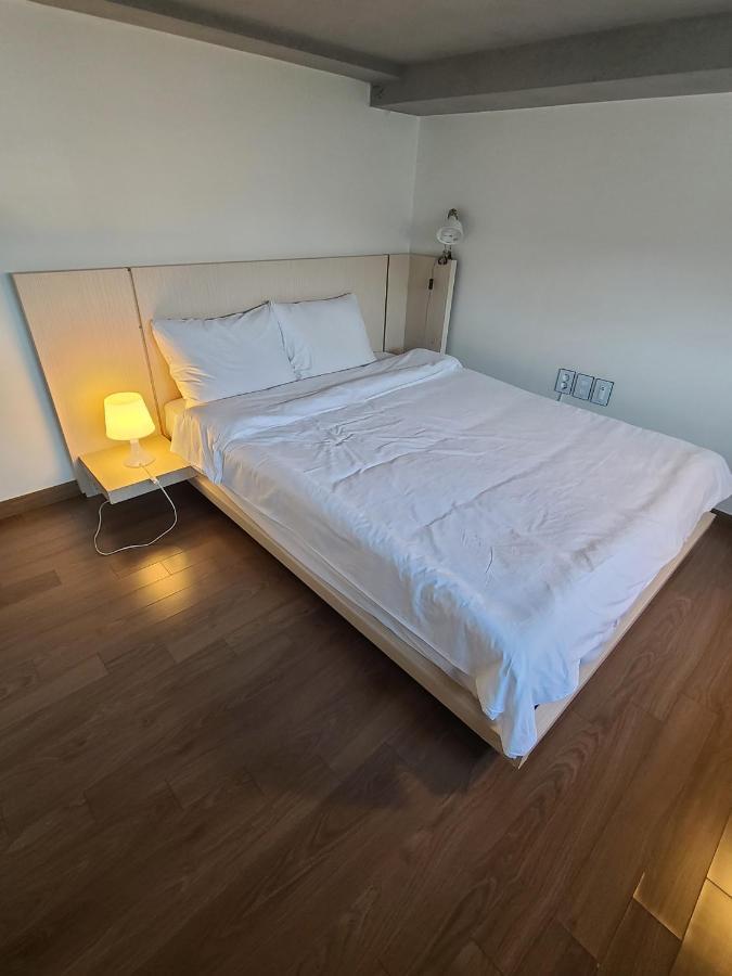 Jinwoo Prestige Hotel Geoje Εξωτερικό φωτογραφία